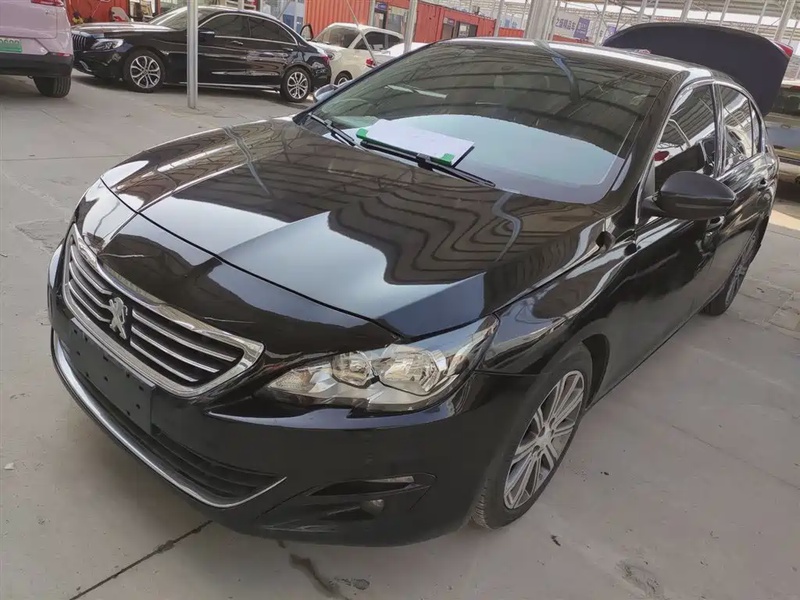 Peugeot 408