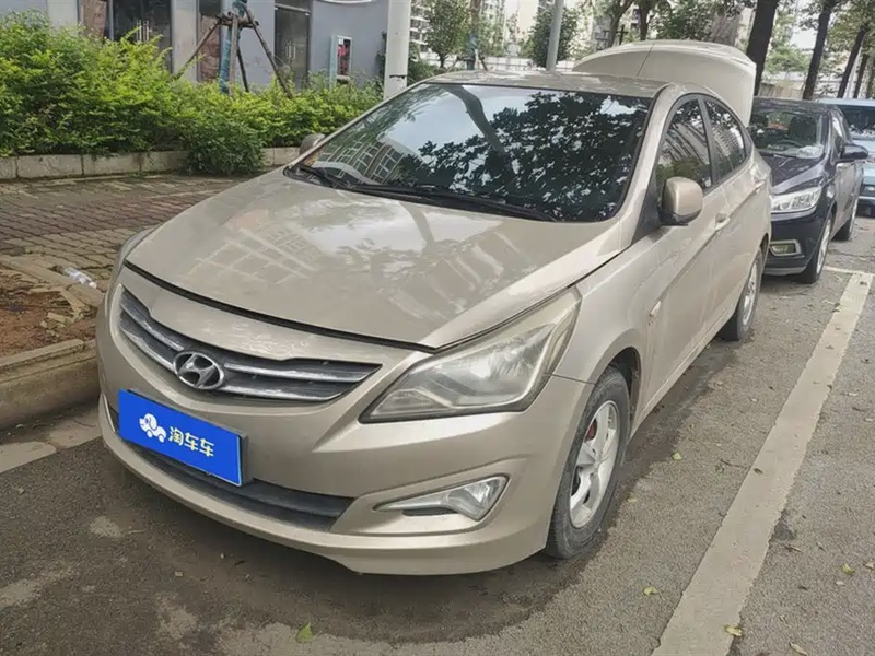 Hyundai Verna