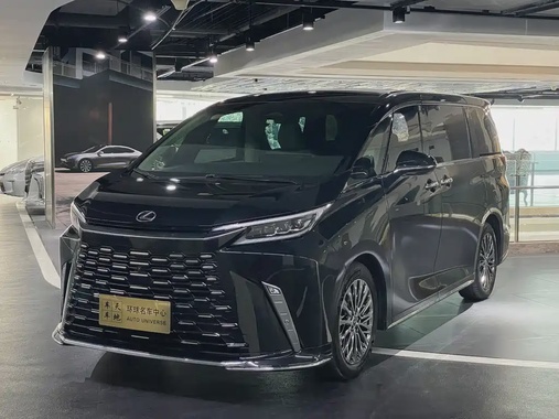 Lexus LM 2024
