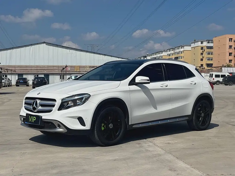 Mercedes-Benz GLA-Class