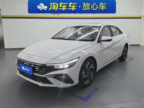 Hyundai Elantra 2025