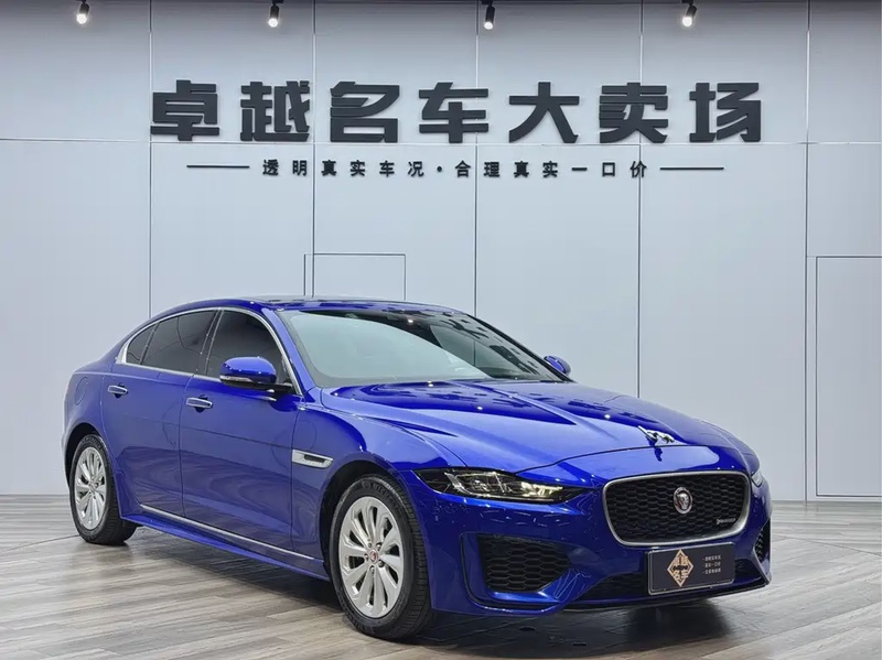 Jaguar XE