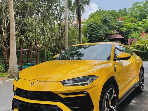 Lamborghini Urus 2022