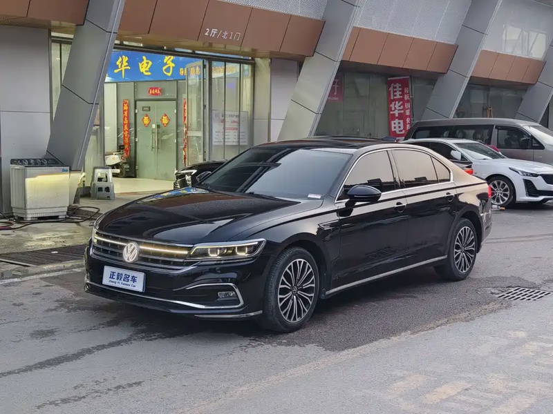 Volkswagen Phideon