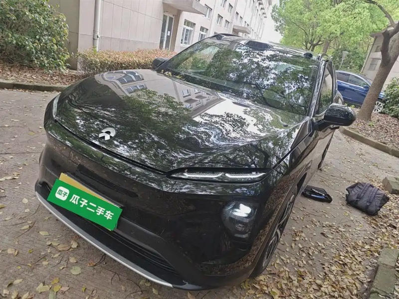 NIO ES7