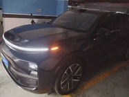 Li Auto L8 2025