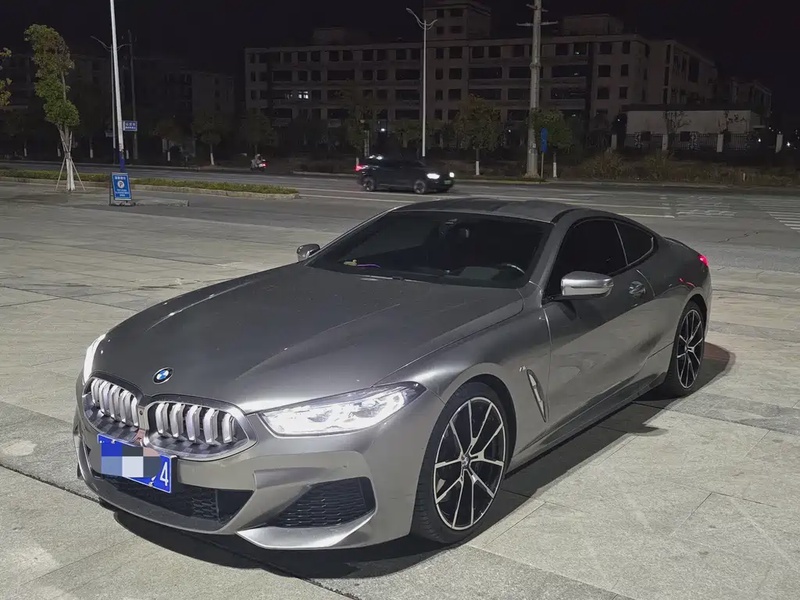 BMW 8 Series