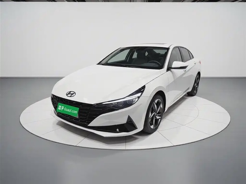 Hyundai Elantra 2023
