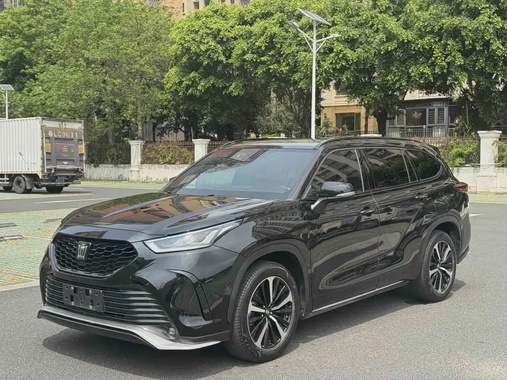 Toyota Crown Kluger 2024