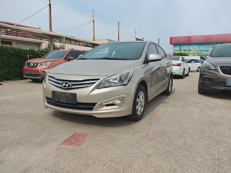 Hyundai Verna