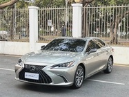 Lexus ES 2024