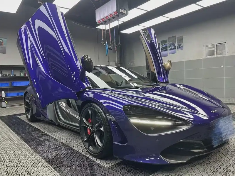 McLaren 720S