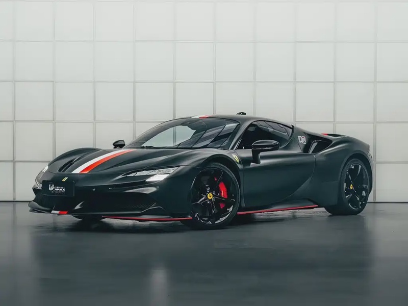 Ferrari SF90