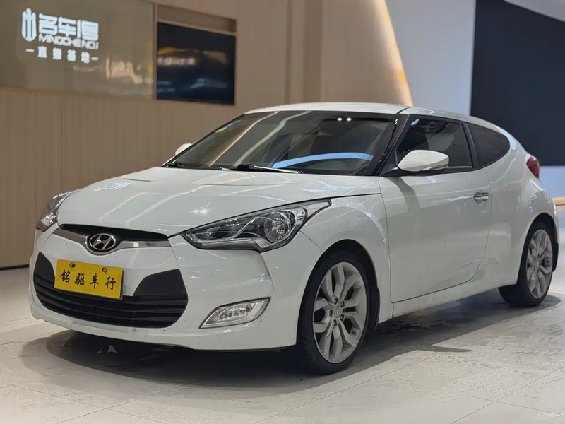 Hyundai Veloster