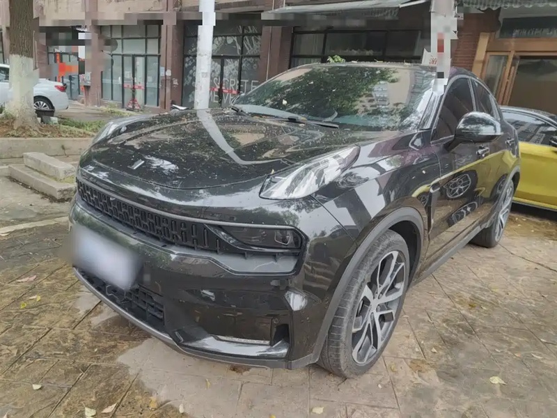 Lynk & Co 05