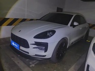 Porsche Macan 2021