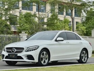 Mercedes-Benz C-Class 2020