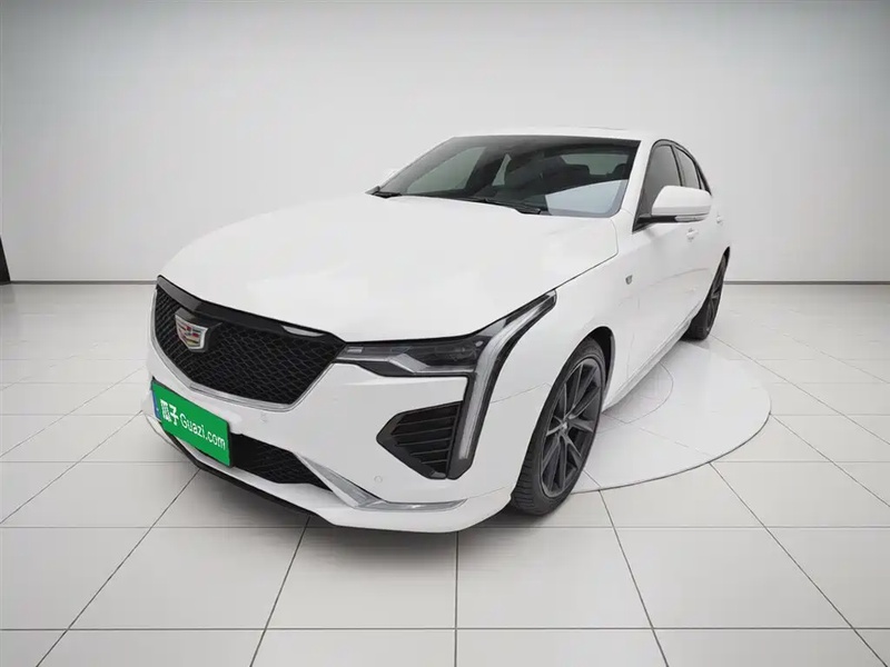 Cadillac CT4