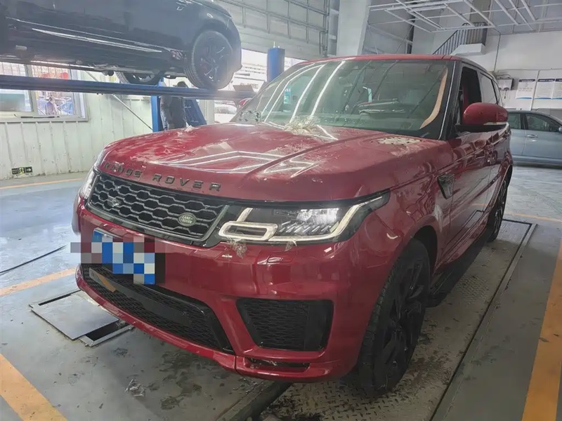 Land Rover Sport