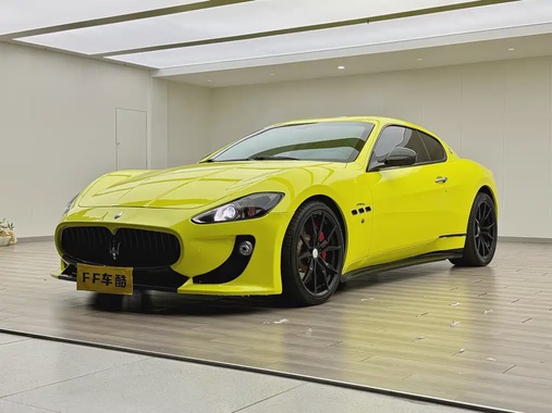 Maserati GranTurismo 2013