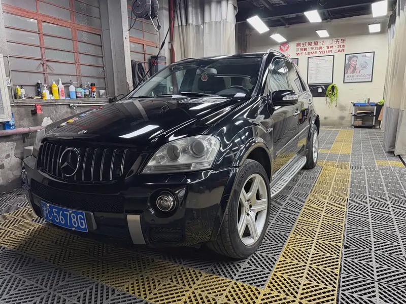 Mercedes-Benz M-Class