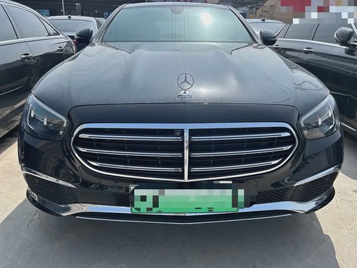 Mercedes-Benz E-Class 2022