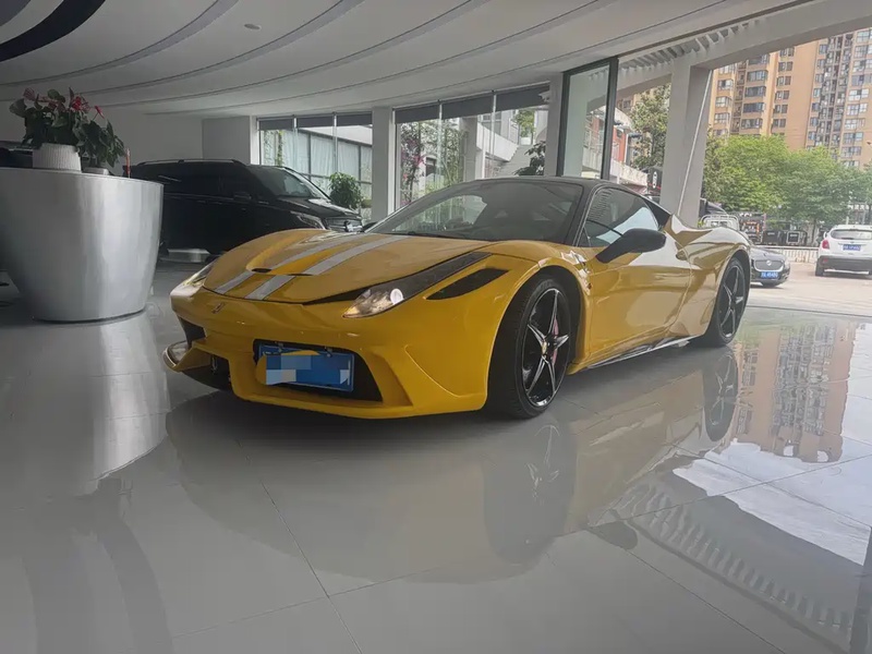 Ferrari 458