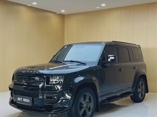 Land Rover Defender 2024