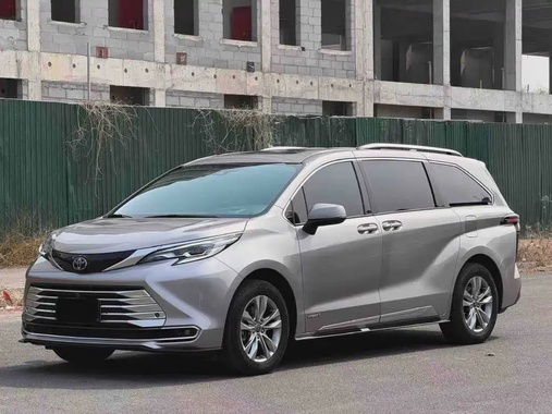 Toyota Sienna 2022