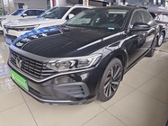 Volkswagen Passat 2025