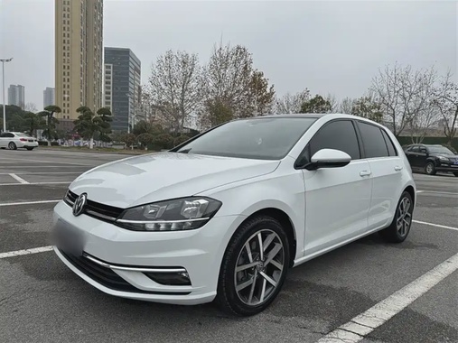 Volkswagen Golf 2020
