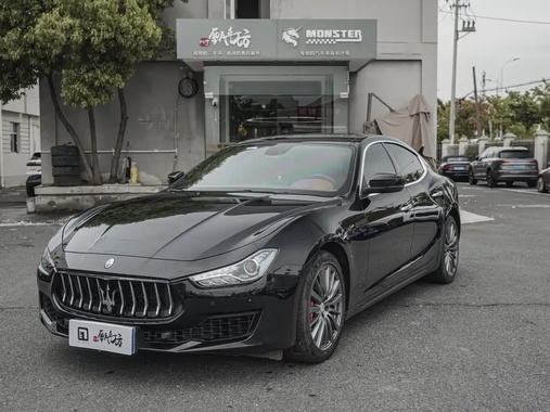 Maserati Ghibli 2021