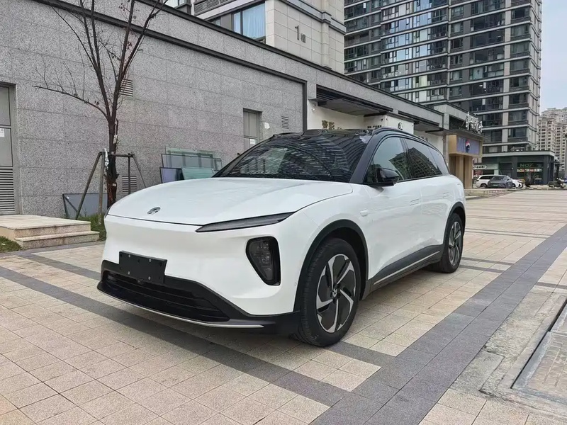 NIO ES6