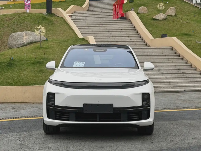 Li Auto L7