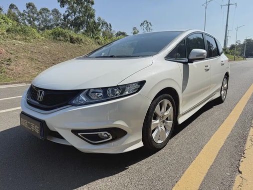Honda Jade 2016