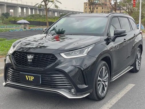 Toyota Crown Kluger 2024