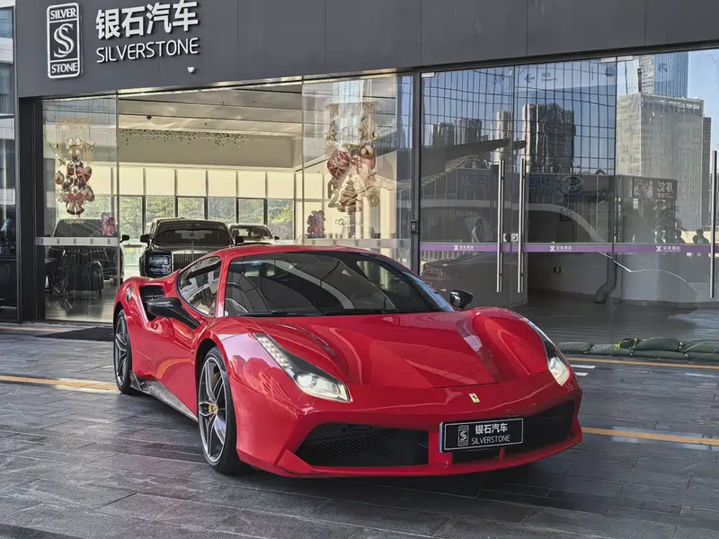 Ferrari 488