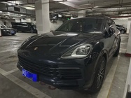 Porsche Cayenne 2021