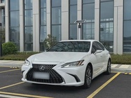 Lexus ES 2023
