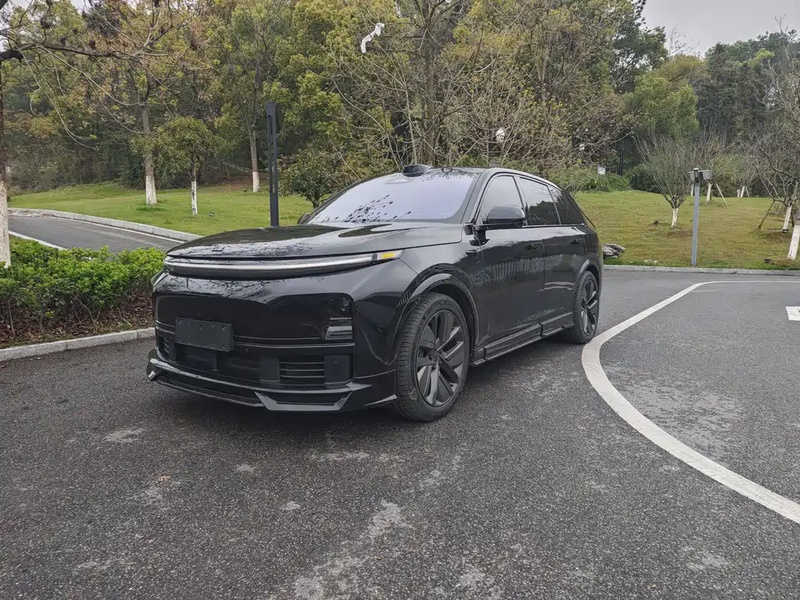Li Auto L7