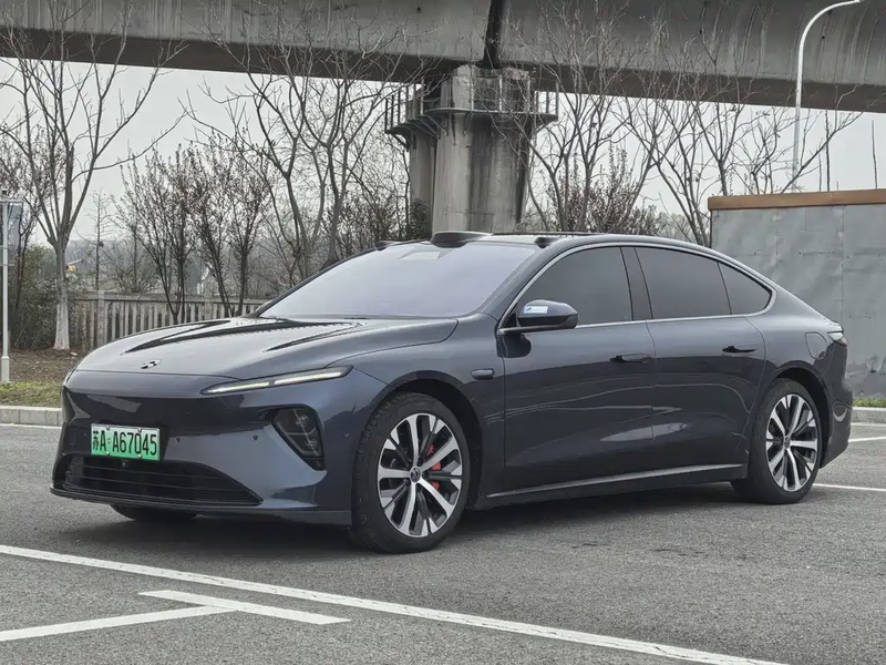 NIO ET7