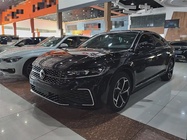 Volkswagen Passat 2025