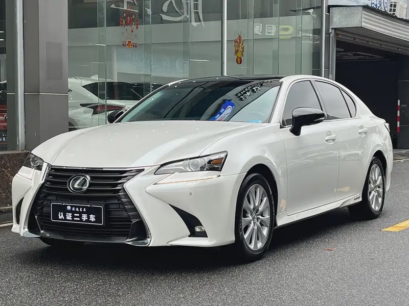 Lexus GS