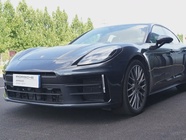 Porsche Panamera 2024