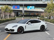 Porsche Panamera 2021