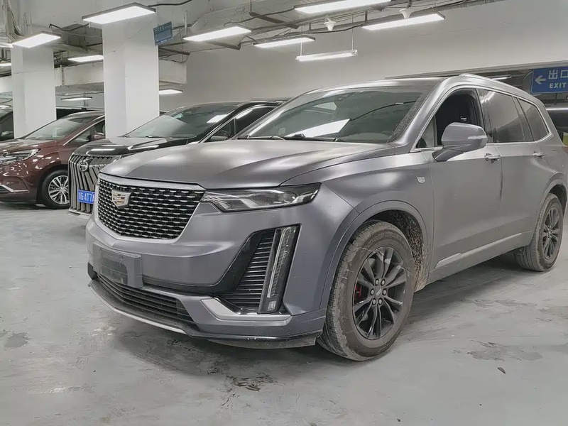 Cadillac XT6