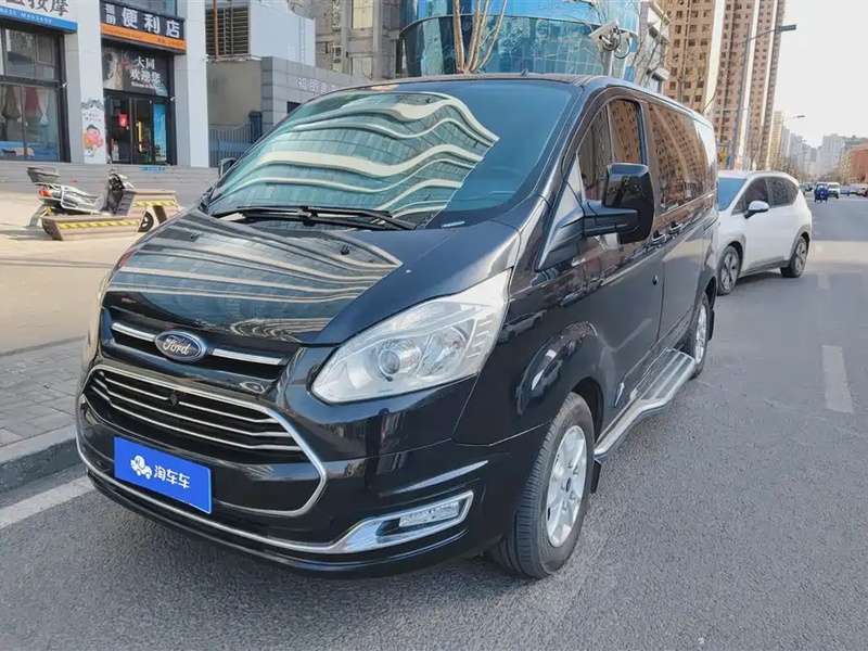 Ford Tourneo