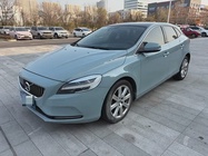 Volvo V40 2018