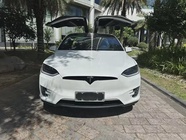 Tesla Model X 2018