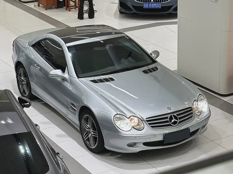Mercedes-Benz SL-Class